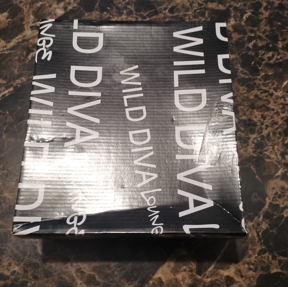 Selling brand new still in the box wedges - Picture 2 of 6